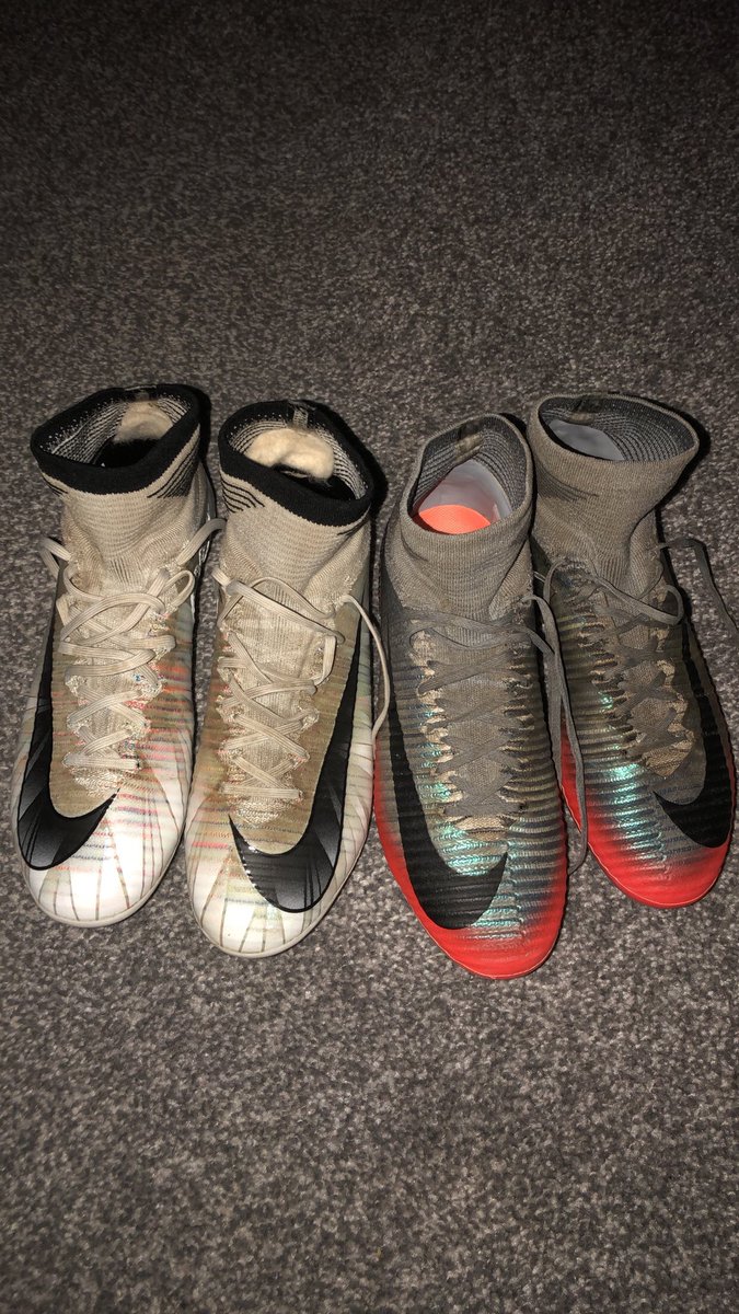 Giving away these boots people retweet if you want them and will pick out two tomorrow night 👍🏻