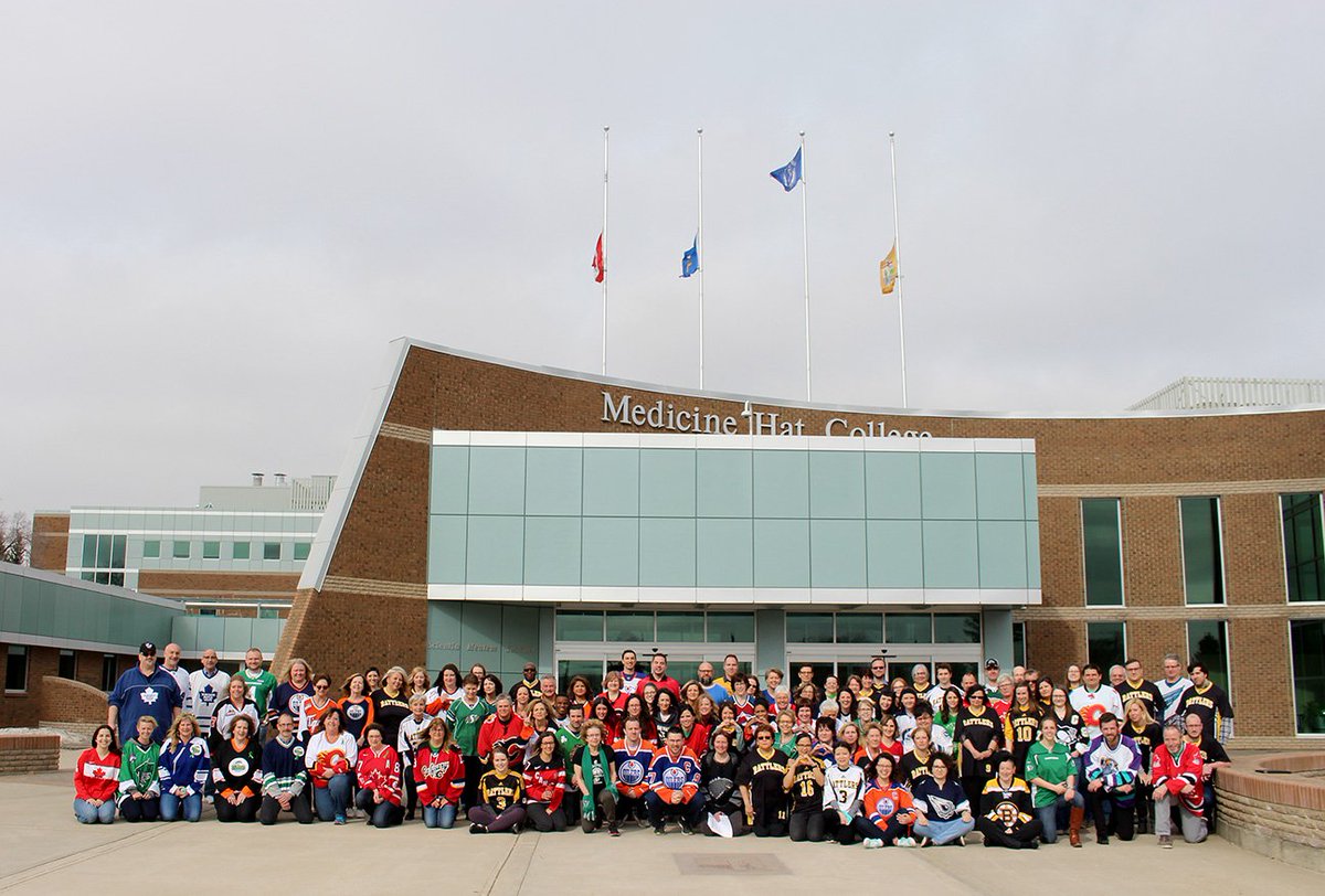Medicine Hat College tweet media