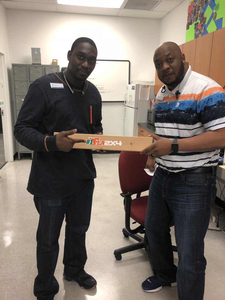 TheRealYulG's tweet photo. Shoutout to Q and Jeff closing a DTV at the same time, hitting that #2X4 for #3TAP! ๐บ๐ฅ๐๐ผ @Rainey_5335 @CristySwink https://t.co/4InsQ4yIDU