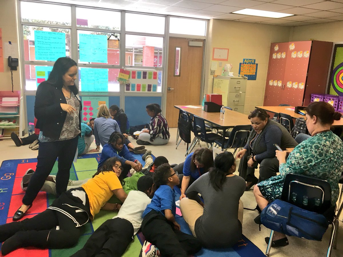 Caitlin McNulty tweet media