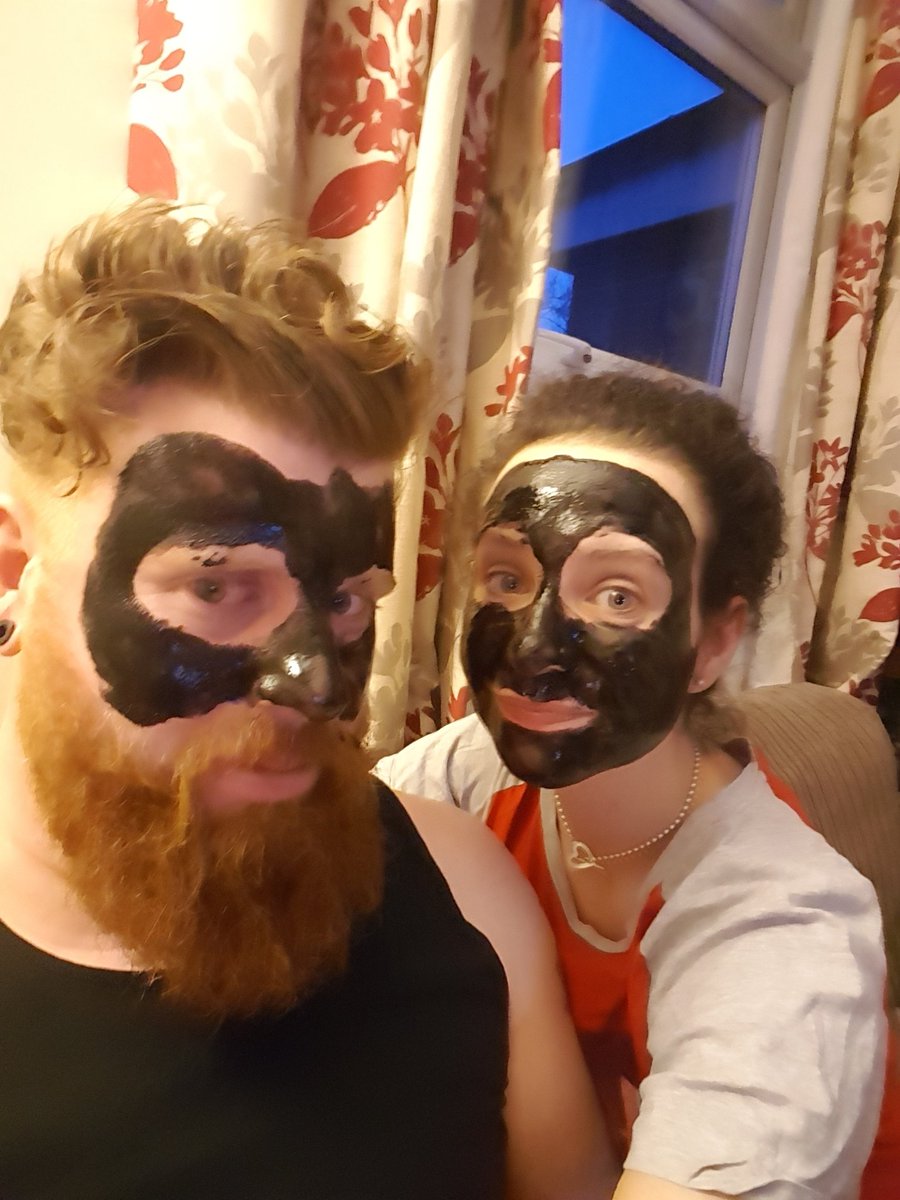 Hayleyrose1986's tweet photo. Pamper night! Me and hubby trying the Seaweed face mask although my hubby thinks hes bat man! #facemask #pamper #seaweed #batman #peeloff #skincare #married #skin https://t.co/TNQj29Z8ND