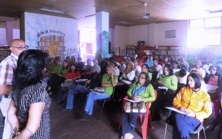 #EsNoticia Saludanz impulsará Plan de Vacunación en comunidades de Anzoátegui bit.ly/2JBEj5j <a href="/rosaelenaag/">Rosa Elena Arias</a>