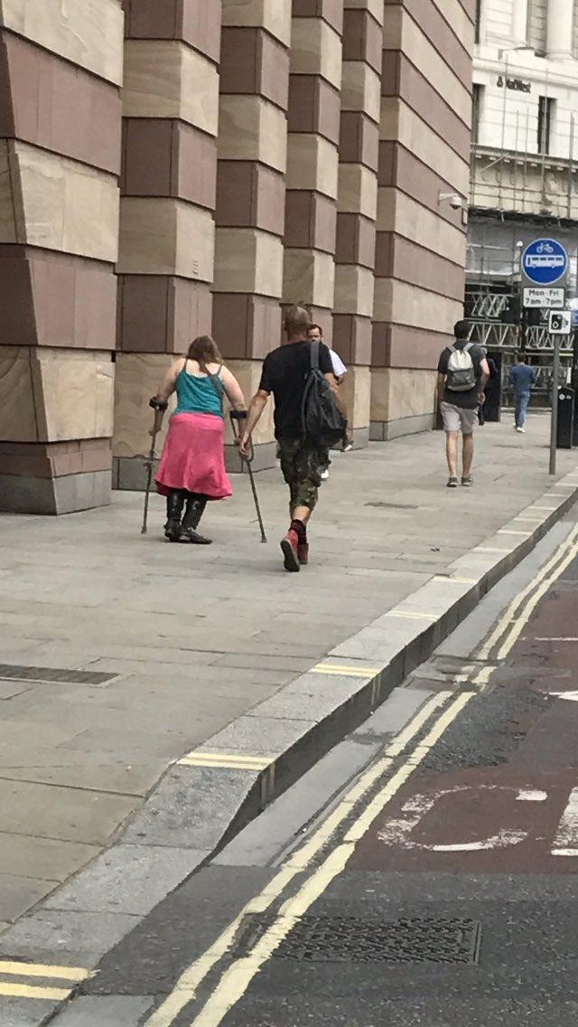 TheStigTaxi's tweet image. It&apos;s gonna be an Amazing ☞ #CHOGM2018 #ourCommonwealth
W/chair Accessible #Blackcab at your Service .@Commonwealth18
despite being banned from #bankjunction mon-Fri 7am-7pm
vine.co/v/5uX0DeziYv9