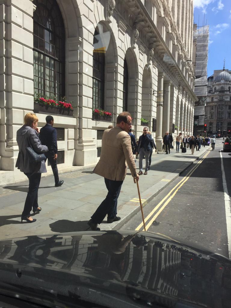 TheStigTaxi's tweet image. It&apos;s gonna be an Amazing ☞ #CHOGM2018 #ourCommonwealth
W/chair Accessible #Blackcab at your Service .@Commonwealth18
despite being banned from #bankjunction mon-Fri 7am-7pm
vine.co/v/5uX0DeziYv9