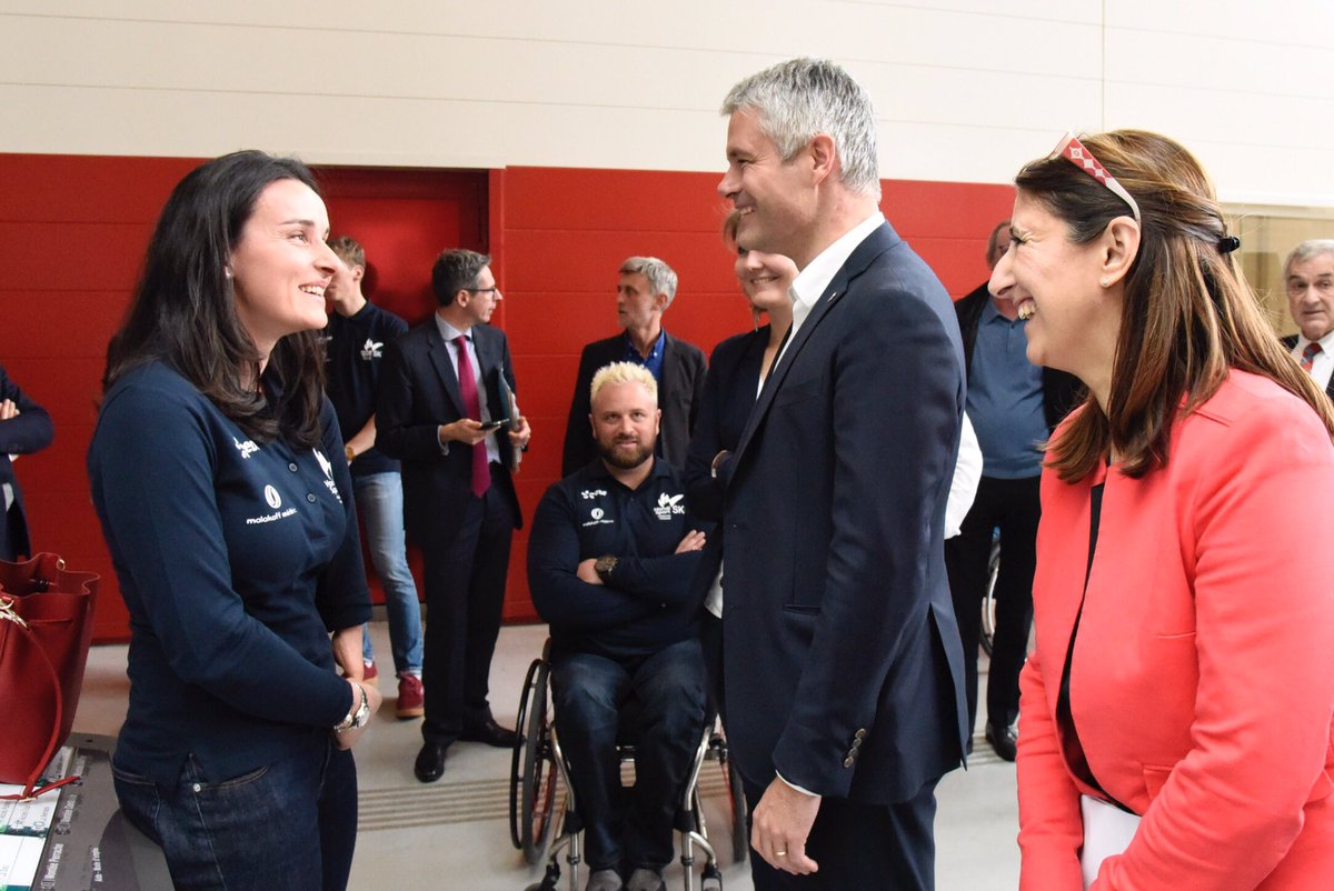 laurentwauquiez's tweet photo. La Région #AuvergneRhôneAlpes, c'est la région des JO ! Merci à tous les athlètes français de nous avoir fait rêver pendant ces jeux. Ces jeux doivent être aussi l'occasion de promouvoir le handisport et le sport handi-valide. #pyongyang2018 https://t.co/Nhj1cJ9GNA
