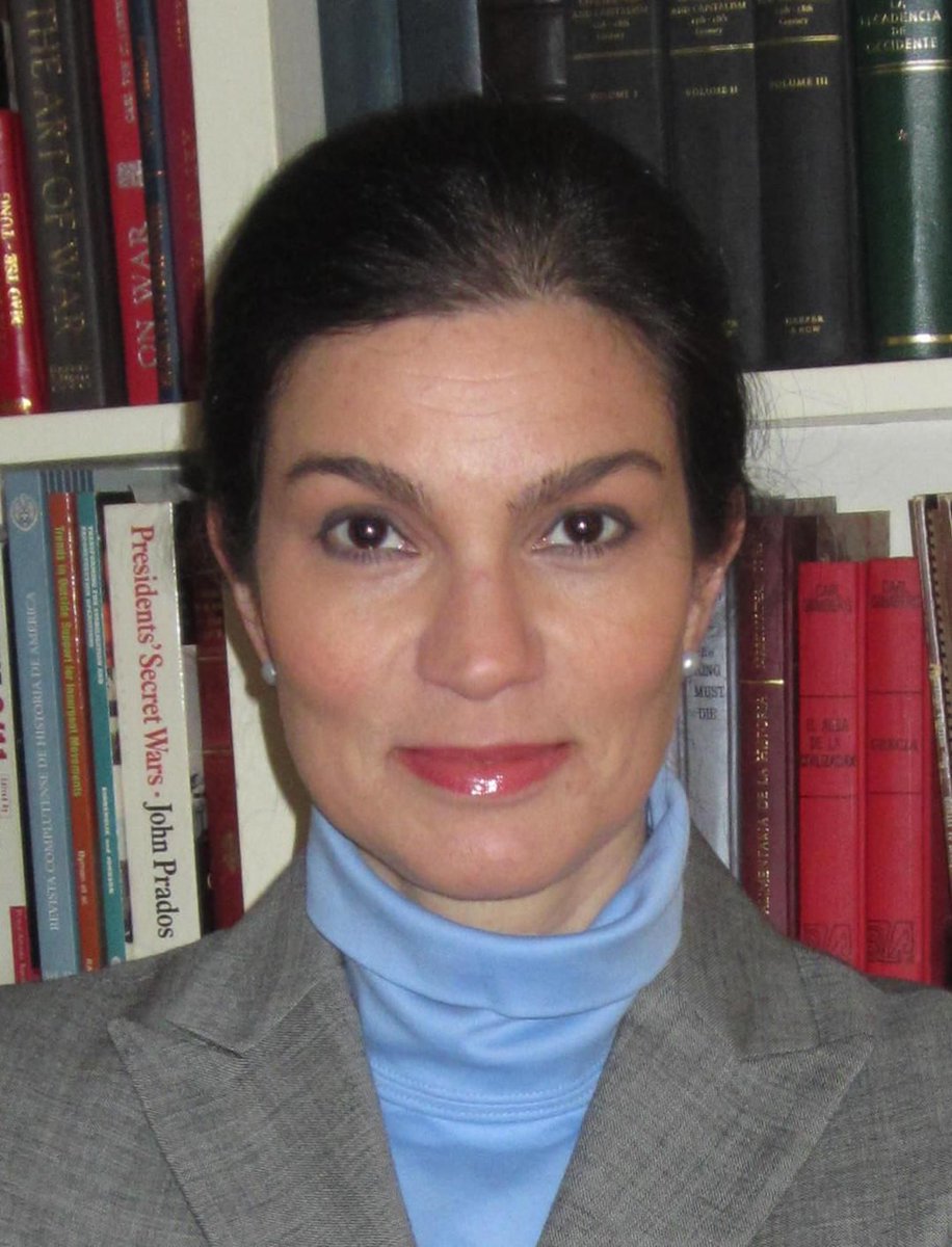 GWBooks's tweet photo. ποΈ Don't miss our new episode of Convos at #GWLibrary! This week we sit down with #GWFellow Dr. Elisa Vargas to talk about early diplomatic relationship between Spain and the United States https://t.co/8y2irH0FP6 https://t.co/4l4KtTPrlG