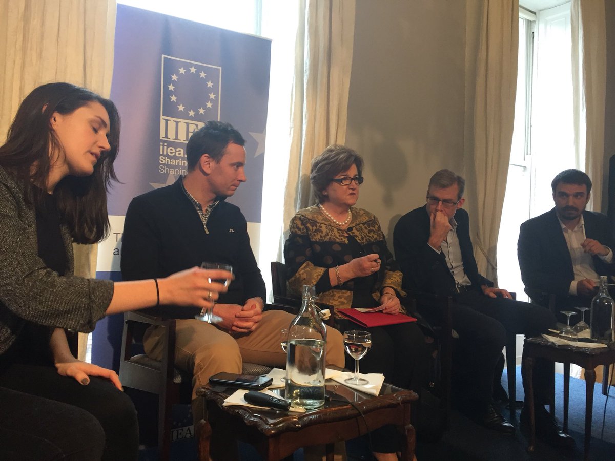 Today I had the pleasure of dining with these amazing #socialentrepreneurs @iiea. From preventing #foodWaste from @FoodCloud, #personalisedEducation @iscoil, #socialIsolation ALONE @CASALATWEET and all support by @EoghanRyan182 from #thinkTech @SInnovationIRL. Keep inspiring