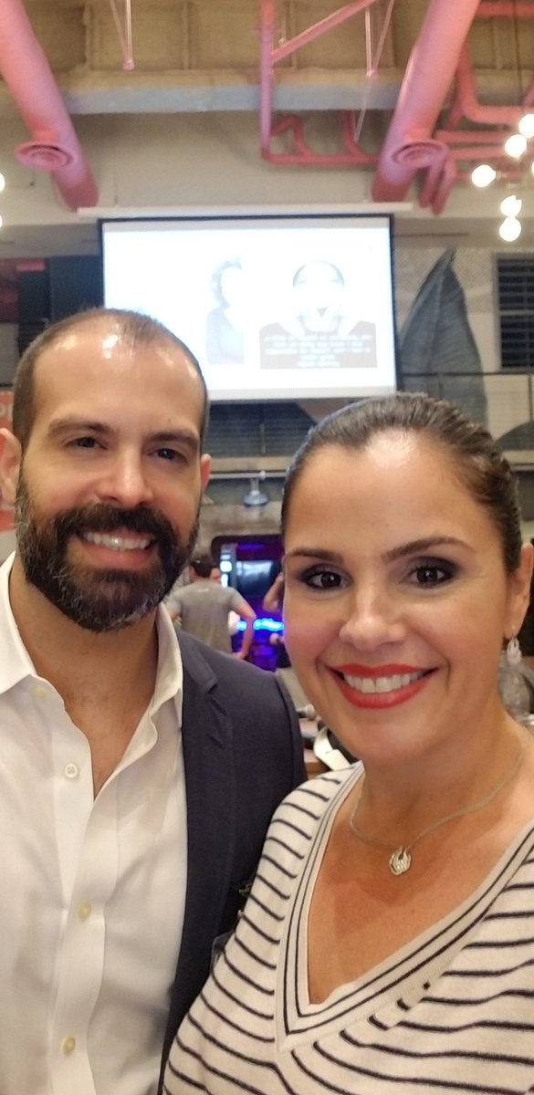 CalleOchoNews's tweet photo. What an amazing experience🤩We had the pleasure of attending an event hosted by @fastcapital called #shemeansbusiness 💪🙋‍♀️where they hosted an event for Women Entrepreneurs💪
#wework #fastcapital #entrepreneurs #women #closethegap #calleocho #calleochonews https://t.co/bs04jfAn1i