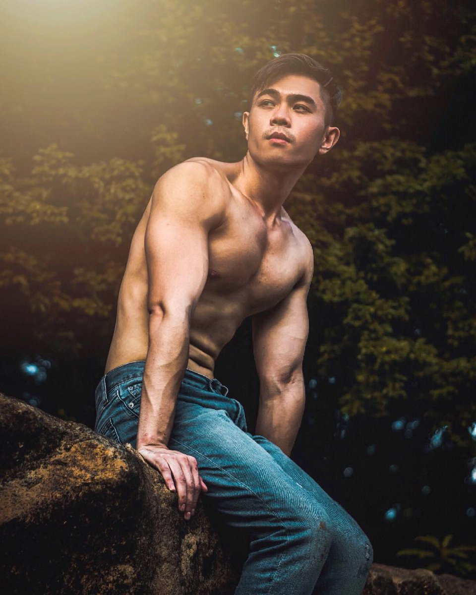 twitter asian gay