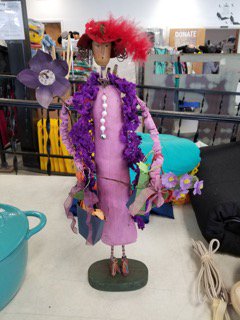 HorizonGoodwill's tweet image. Ending Thrifting Thursday on a quirky note! This one-of-a-kind decoration R"ed Hat Lady" is $6.99, Berkeley Springs store. 

#Springdecorations #Getalift #Givealift #Thrift