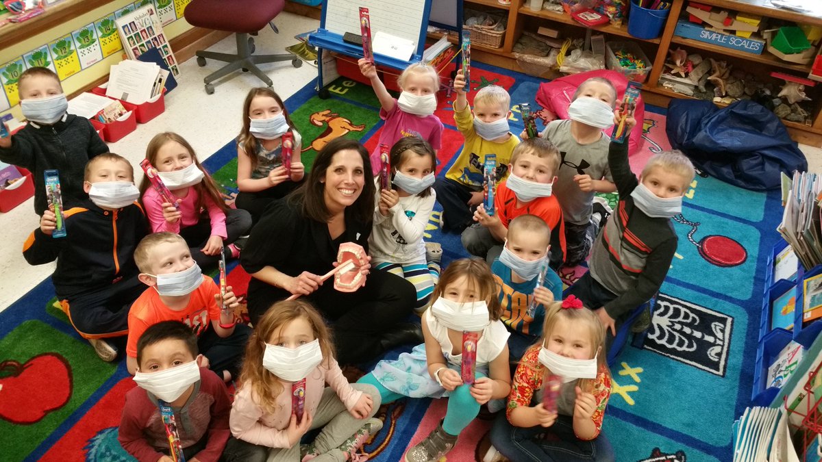 A very special afternoon with Dr. Scalzo-Masterpole! Thank you SO much for spending the afternoon teaching us about our teeth and dental hygiene!  AND, thank you for the wonderful dental gift bags! #marcelluscsd #teaching #kindergartenteacher #dentalcare #careforyourteeth