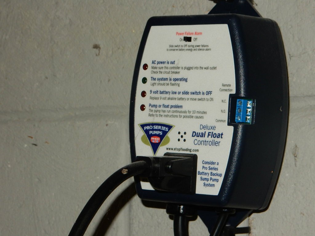 MISMillennium's tweet photo. More and more homeowners are incorporating home technologies like smart thermostats and water leak detectors into their houses. But that means carriers may want to incorporate that into their policies as well. https://t.co/MBe7bKh6c9 https://t.co/LawtehVBlK