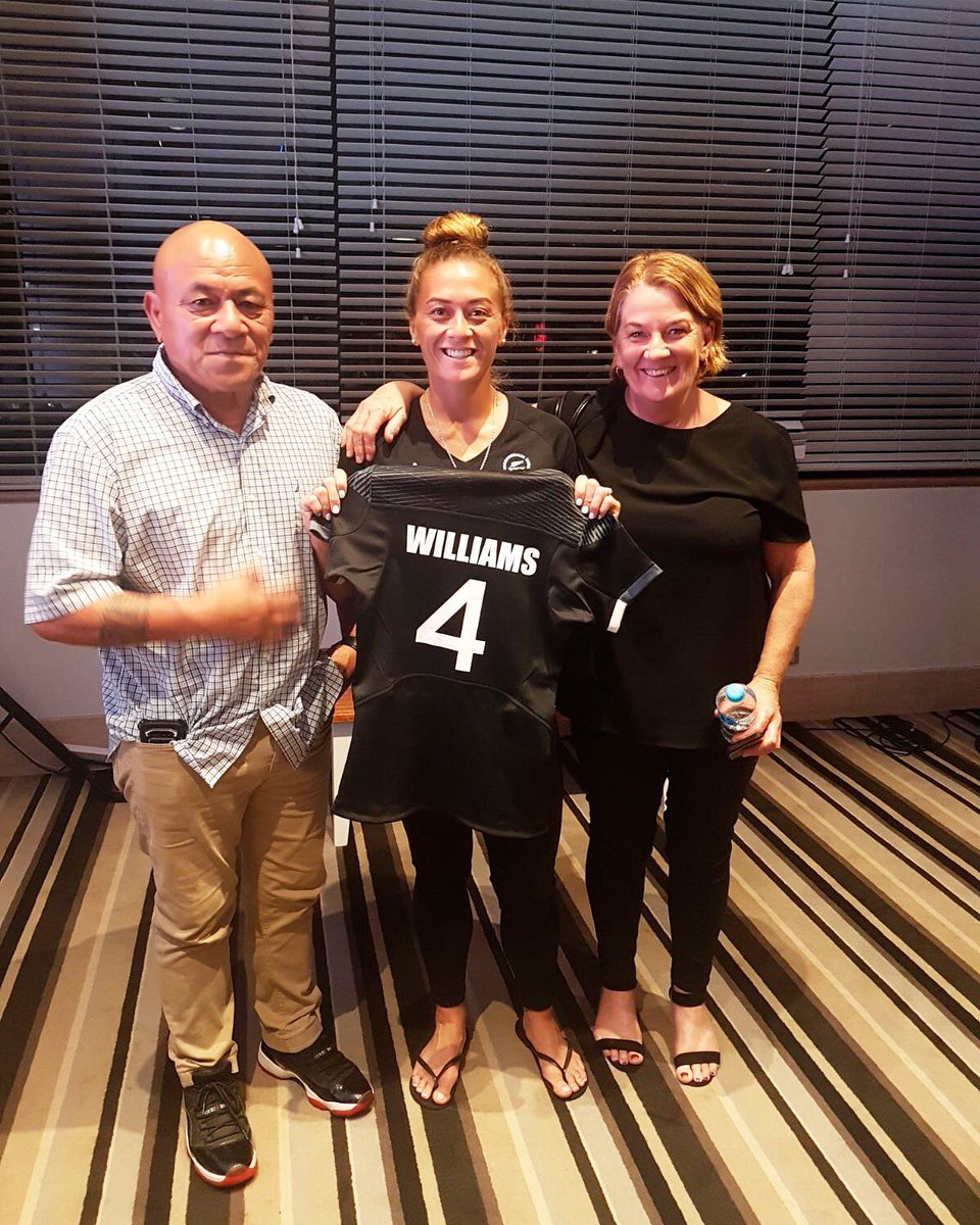 Sonny Bill Williams On Twitter Proud Of You Sis Good Luck Tonight