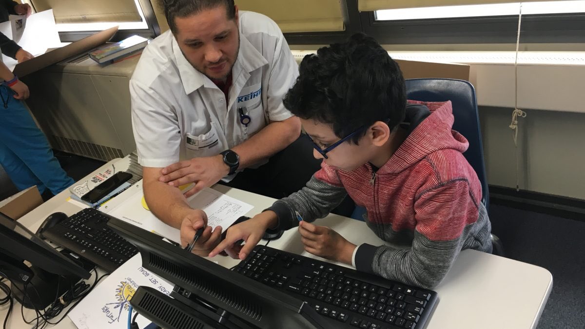 GETDOTCBUS's tweet image. Learn who YOU can help at our next event! getdotnetworking.org/future-possibi…