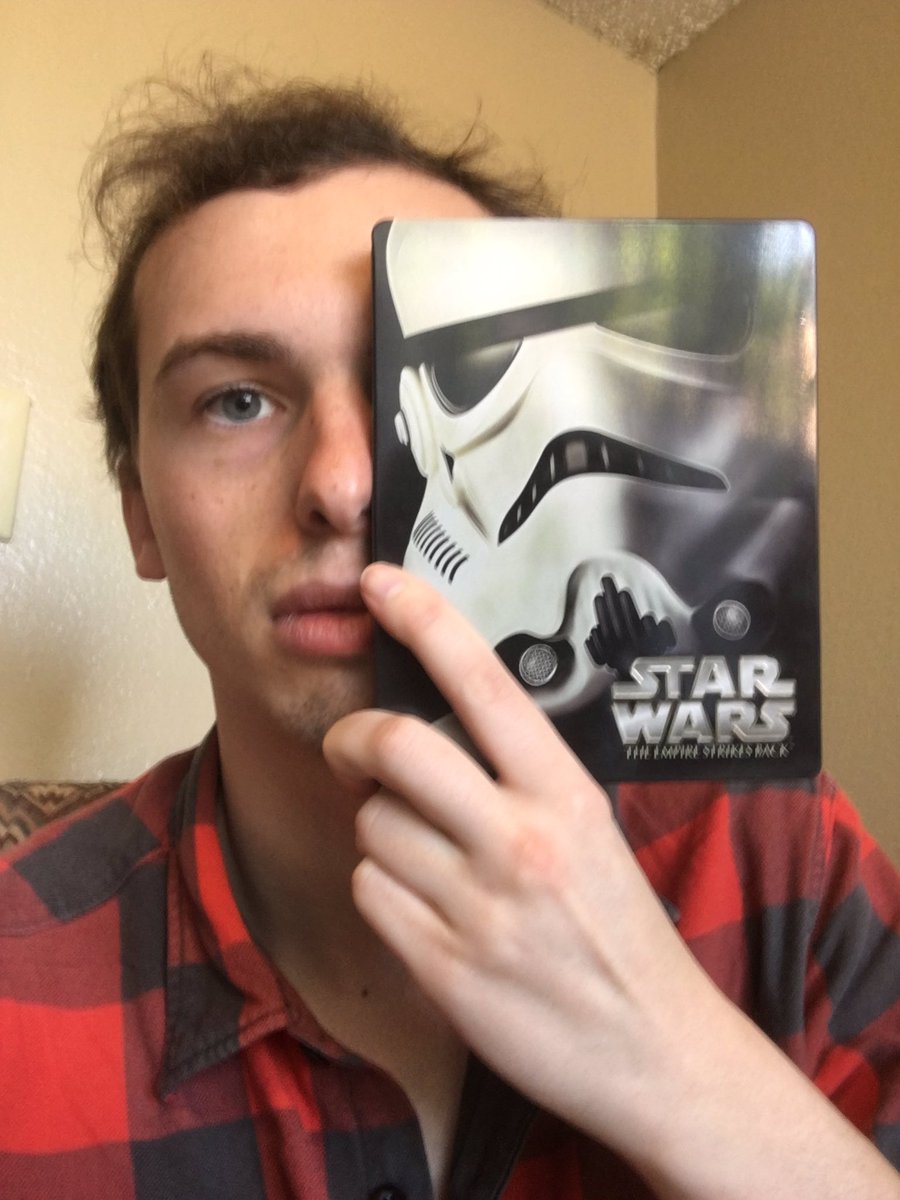 CollinWOOO's tweet photo. Decided to watch a classic amongst the stars #AstronomyIsEverywhere #LSUastr1101 @tsboyajian https://t.co/ygQy3Hi20P
