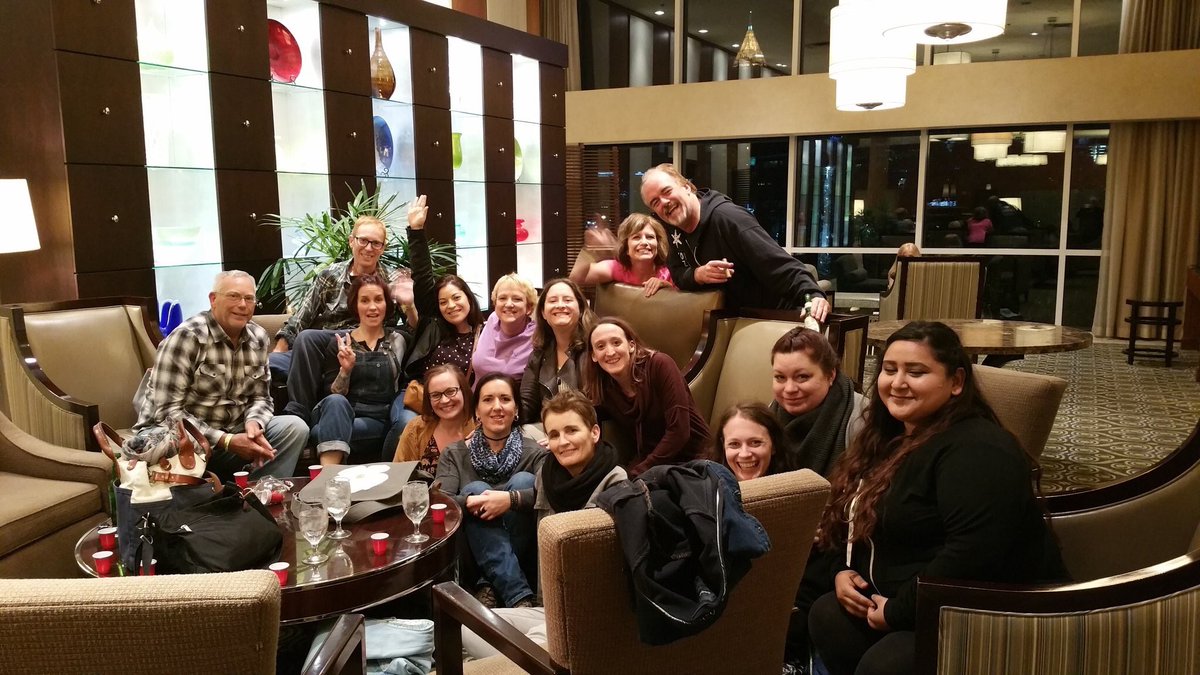 Mariloune's tweet photo. #TBT #Atlanta2017 The best of time... I’m missing you all A LOT! Until next time... I need to hug each one of you... again! ☺️🤗♥️ @IRBeerman #McBriderFamily @mcbridemelissa ♥️ https://t.co/DUASeUy01V
