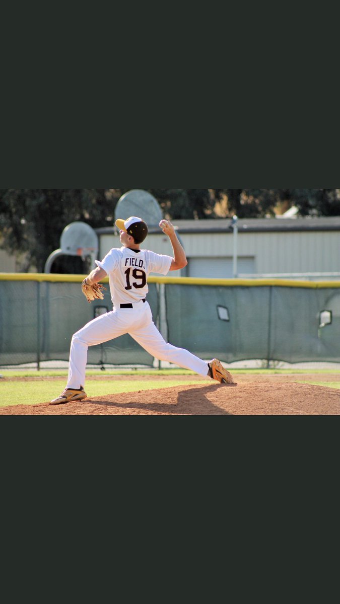 JOHNJOHNWARNE's tweet photo. GOOD LUCK BEARS π» JV AMD FRESHMAN BASEBALL IS HOME AND VARSITY IS AT MURRIETA MESA LETS GO BEARS W SEAN FIELDS SHOULD PITCH HOPEFULLY @FieldsSean @thatcherseal23 IS ALSO AMAZING SHOUTOUT TO ALL THE TEAMS YOU CAN DO IT #BringingitBack #TVHSBASEBALL https://t.co/68fTu3g7BG