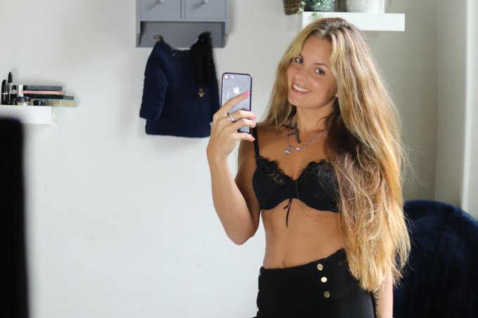 Gute Nacht und schlaf sch&ouml;n ❤️❤️ https://t.co/Fuk6Sjf7bl<a href="/tag/love"class="tags"><span>#love</span></a><a href="/tag/smile"class="tags"><span>#smile</span></a><a href="/tag/summer"class="tags"><span>#summer</span></a><a href="/tag/sun"class="tags"><span>#sun</span></a><a href="/tag/tattoo"class="tags"><span>#tattoo</span></a><a href="/tag/ink"class="tags"><span>#ink</span></a><a href="/tag/amateur"class="tags"><span>#amateur</span></a>