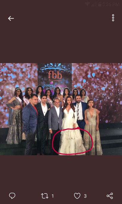 View image on Twitter