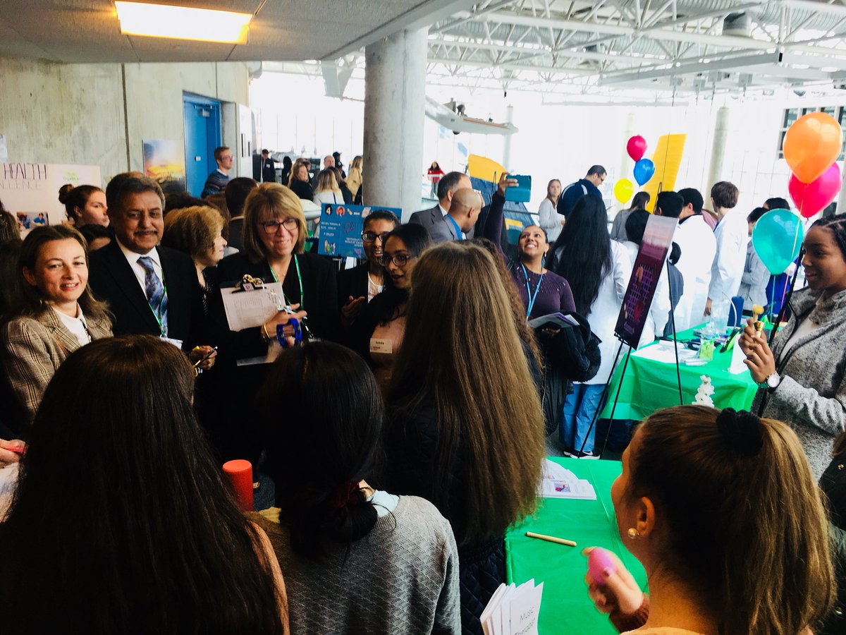 SHA_SciRes's tweet photo. Congratulations to our students who won first place for their presentation (and $2000) at the Northwell Health Spark! Challenge Mock Career Fair today! https://t.co/HACnGi8D8J
