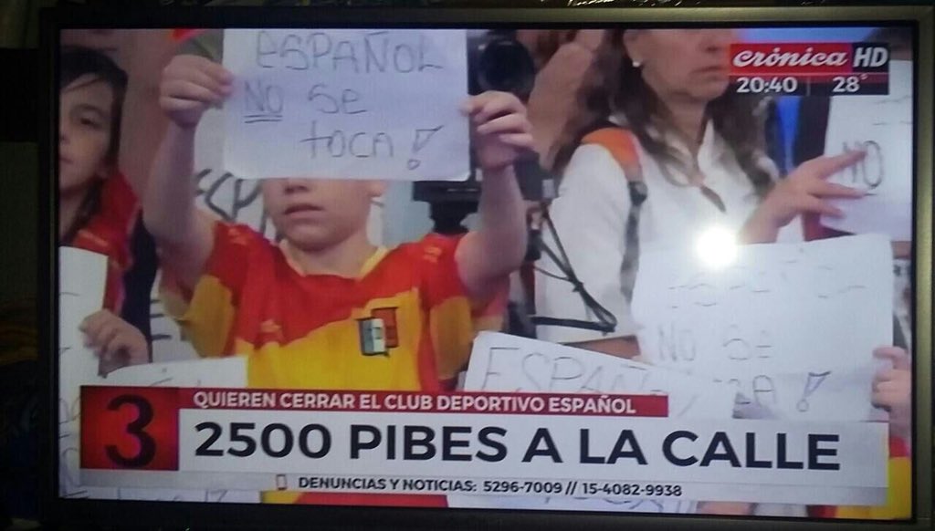 MPUnidosOK's tweet photo. #EspañolNoSeToca https://t.co/I6POmqCG1R