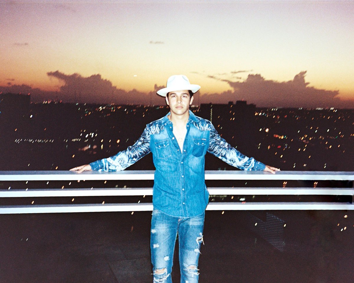 Austin Mahone tweet media