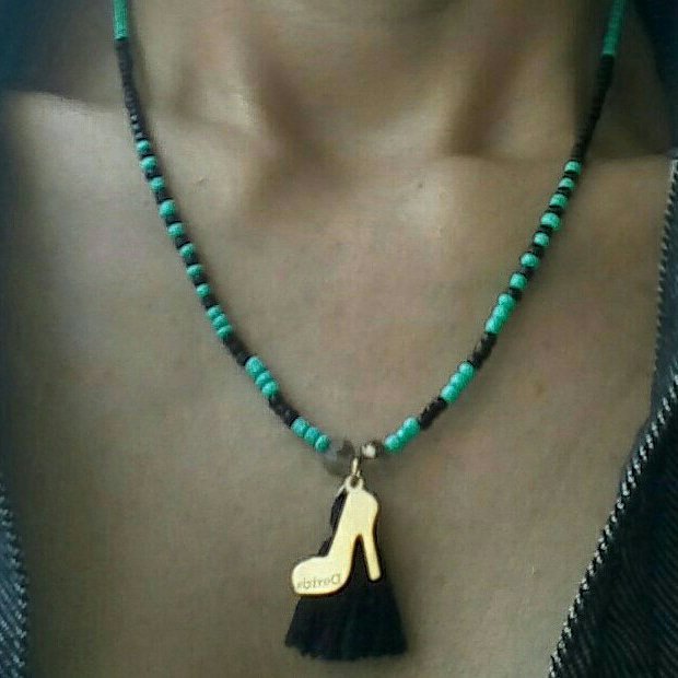 monroemoda's tweet photo. Una mujer coqueta nunca sale sin sus tacones 😂 👠 👠 
#accesorios #fashionblogger #collares #tendencias #mostacillas #monroemoda #Fashionista https://t.co/BTW369nYbb