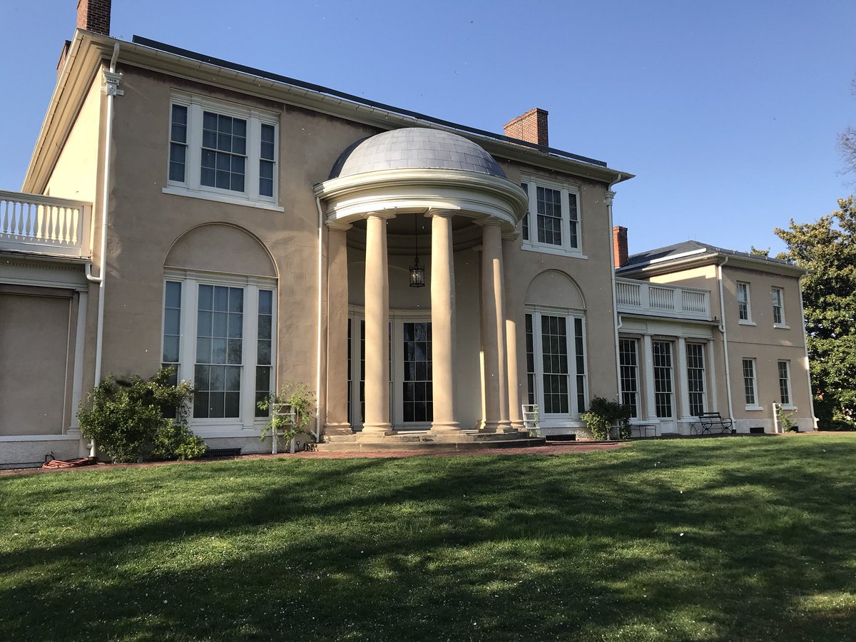 coopgolfdiz's tweet photo. @TudorPlace enjoying some great company tonight celebrating @OutIllumination 20 years on a gorgeous historic property https://t.co/hYmGZ2ocNS