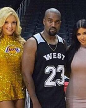 loadingmag's tweet photo. don’t let all these rich black men cheating distract you from the fact that Kanye West is out here being the most faithful man in the world to Kim 

nigga won’t even touch another chick. https://t.co/XKm8tqvsW1