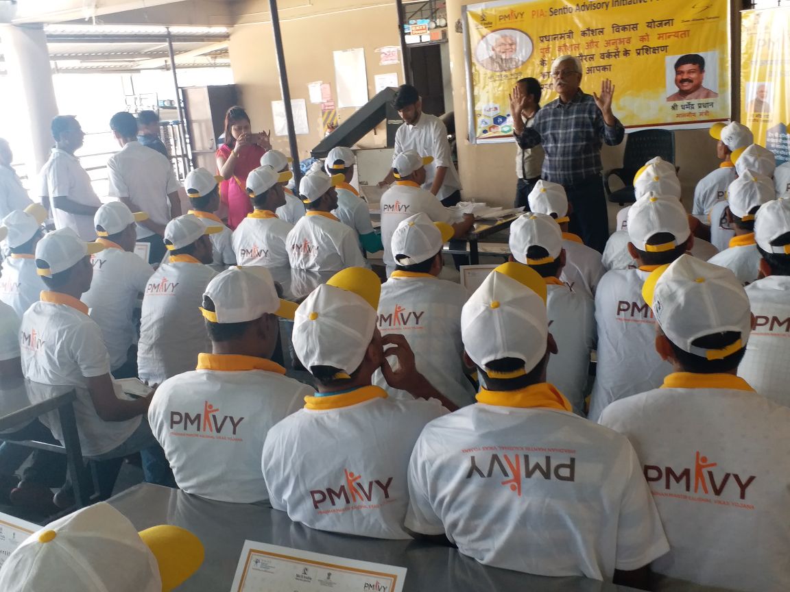sentioadvisory's tweet photo. RPL Certificate Distribution Ceremony in Gurgaon
@JayantKrishnaIN @MSDESkillIndia @RajeshAgrawal94@BJP4India@NSDCINDIA @dpradhanbjp
#beyondaudits https://t.co/31q3yvuUUN