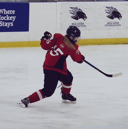 Meet your @HC_EssoCup National female Midget Championship host team Metro Boston Pizza <a href="/MBPAAA/">Metro Boston Pizza</a>   Being held @lclc_ns April 22-28 
Player:Sarah Tremblay  15 Hometown: Tantallon 
Position: Defence 
Favourite Players: Erik Karlson Jill Saulnier 
Tickets; secure.ticketpro.ca/?lang=en&serve…