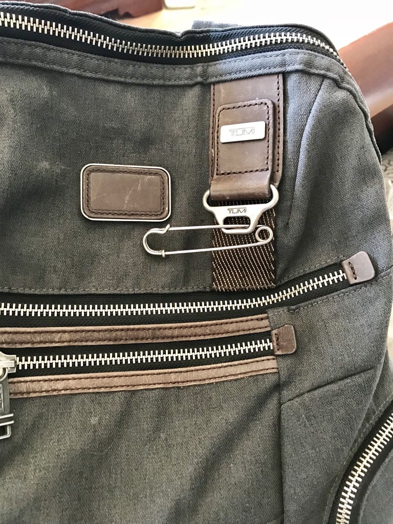 Leebird_ak's tweet image. Totally in for this message. Spread love not hate. #safetypin #iamsafe #chooselove #tpwk