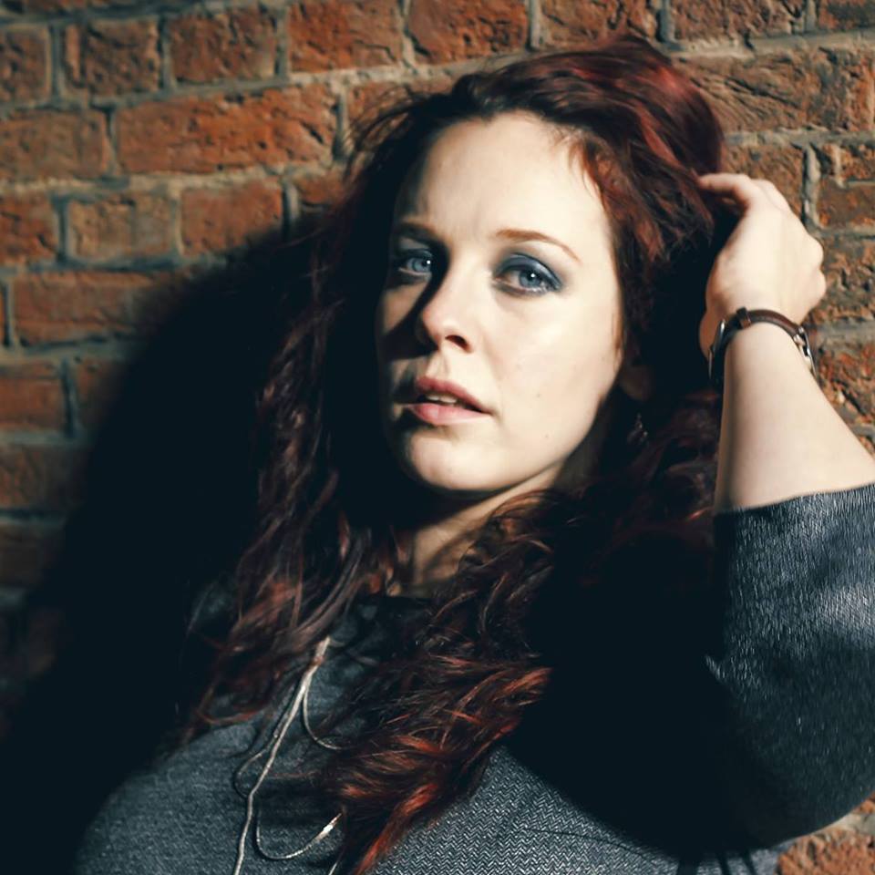 <a href="/Sara_VDH/">Sara Vanderheyden</a> – DEMENTIA (VIDEOCLIP)

buenacalle.es/sara-vanderhey…

<a href="/Epictronic_Prod/">Epictronic</a>