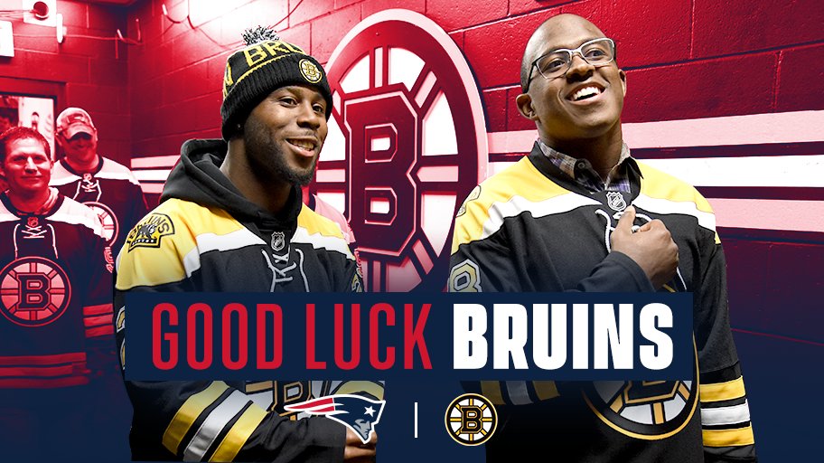 Patriots's tweet photo. Playoff hockey. 

Good luck, @NHLBruins! #StanleyCup https://t.co/EsNr3WVm1t
