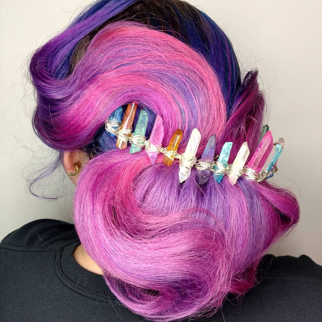 Cotton candy crystals 🍭 What's your favorite hair color?  #cottoncandyhair #haircolortrends #unicornhair