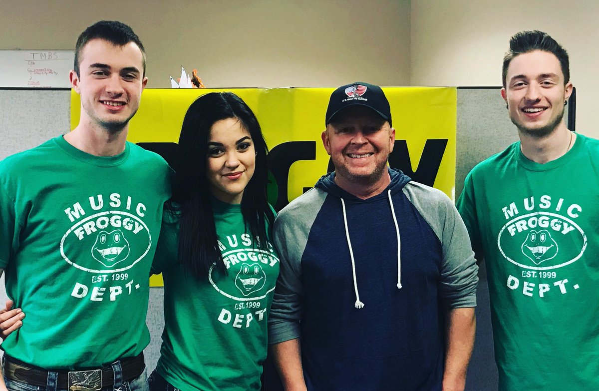 radiofroggy's tweet photo. Thanks to @BlendedReality3 for stopping by #DangerShow today! See them Sunday 2pm at State Theatre in Uniontown for #TornadoReliefConcert https://t.co/QKXjAuLGIa