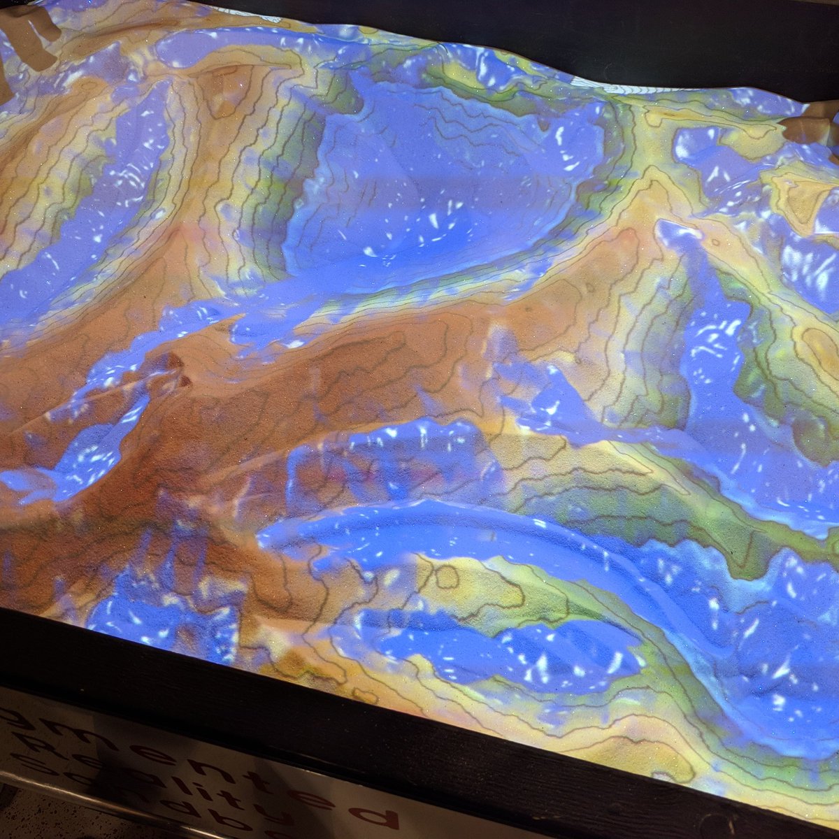 😍 NASA Glenn augmented reality topographic map!