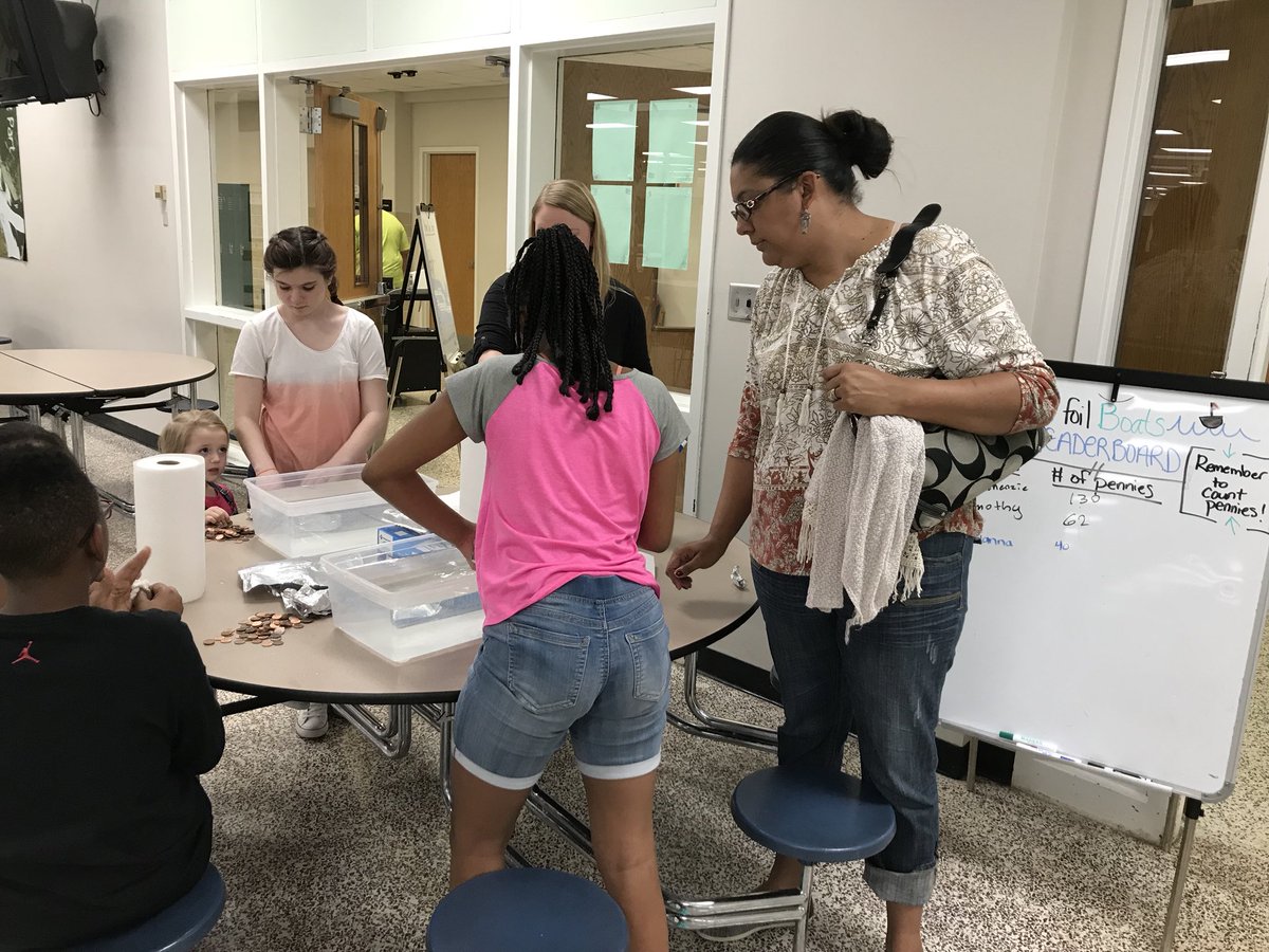 cia_rocks's tweet image. STEM in Action at CIA! #ciarocks #Warrenmatters @MrsRayCIA @MrsPolesel_CIA @jwaggs_CIA @CIArobotics