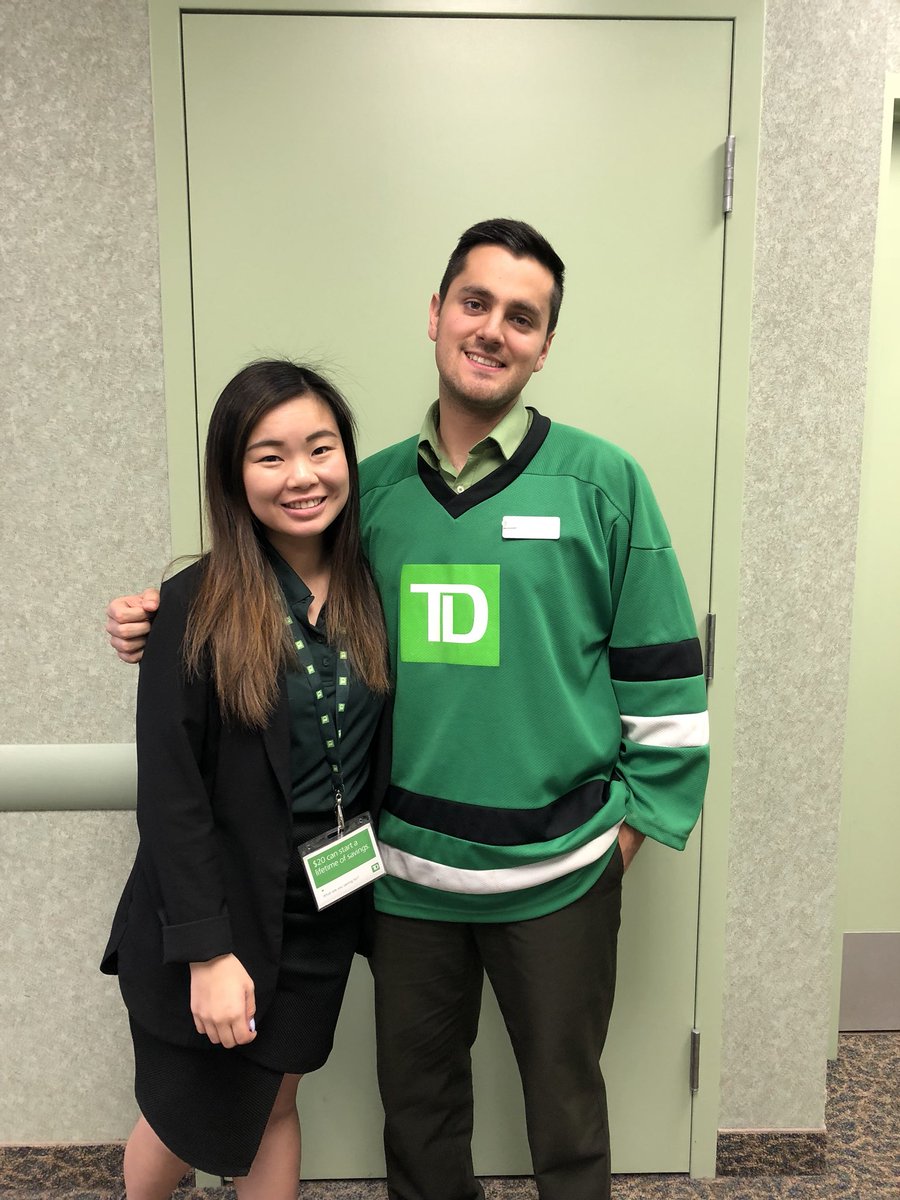 janice_ell's tweet photo. Last day with this guy! Thanks for all your support this year - look how far we’ve come! Congrats and good luck on your future endeavours #DREAMTEAM 🎊💚 @ayuen113 @AdamChu_TD https://t.co/J8RJBBW6fv