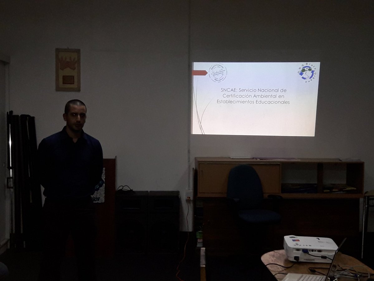 cecasov's tweet photo. Profesores cecasov  capacitándose en certificación ambiental https://t.co/vTy8UhPuye