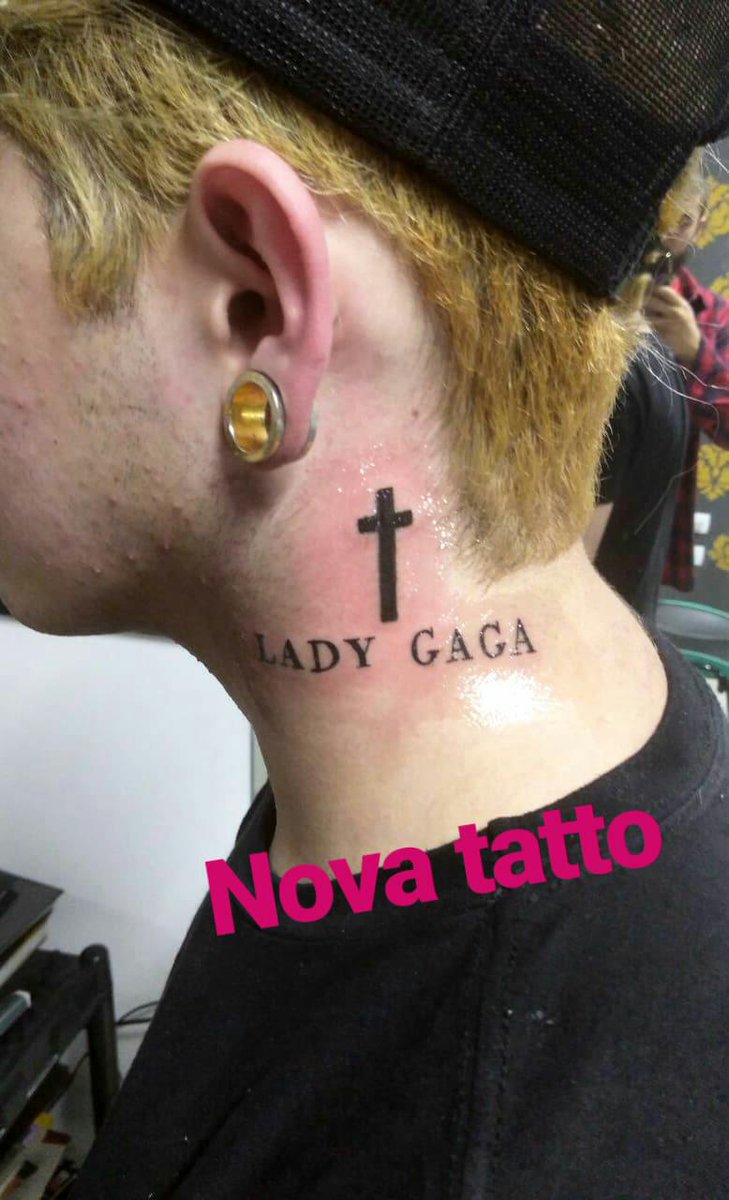 Gabriel47850532's tweet photo. this is my homage to you @ladygaga thank you for changing my life, you so special my dream is to go on a show your love you

Come on, come to Brazil.

we love you so much girl @ladygaga @RDTLadyGaga @gagadaily https://t.co/PdBK3Ou31S