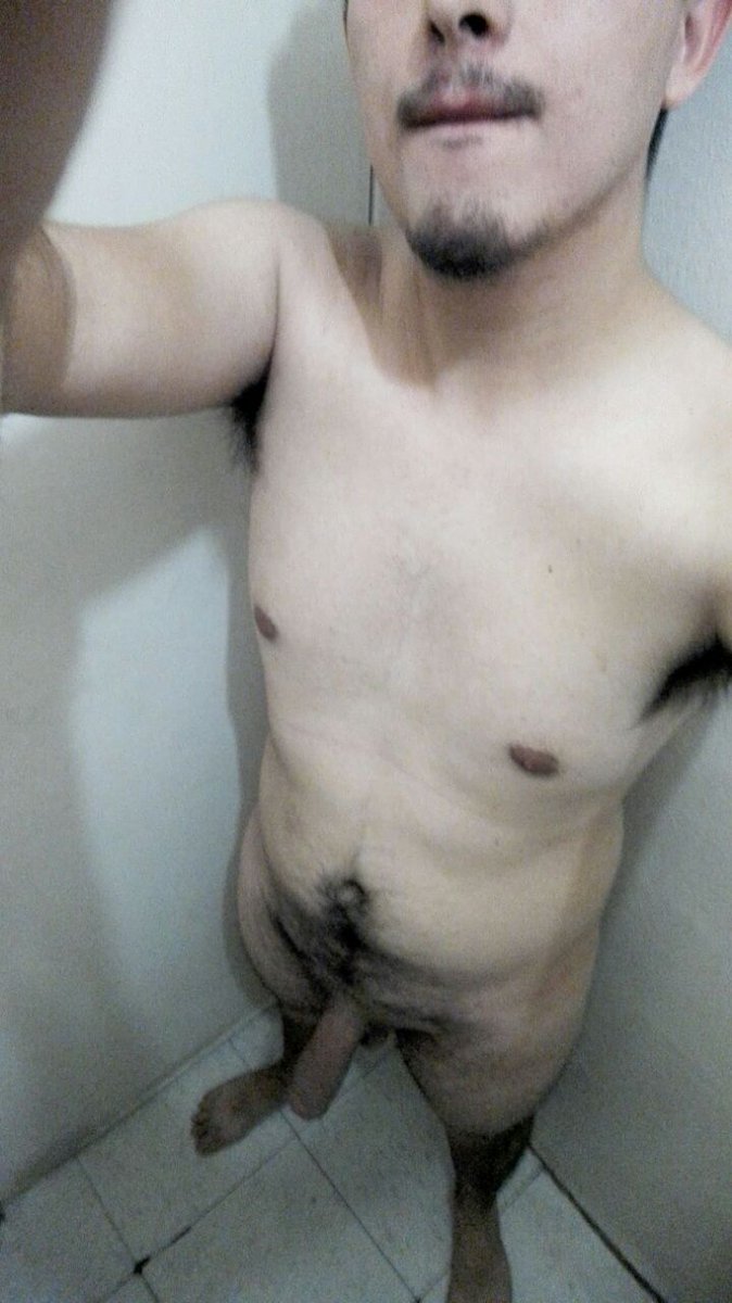 Divadivinne's tweet photo. Mis #diva que tal este #heteroengañado de sonora apoco no está vergon  mis cuentas #heterospack #heterodesnudo #chacal #gay https://t.co/ljuVPw9Ate