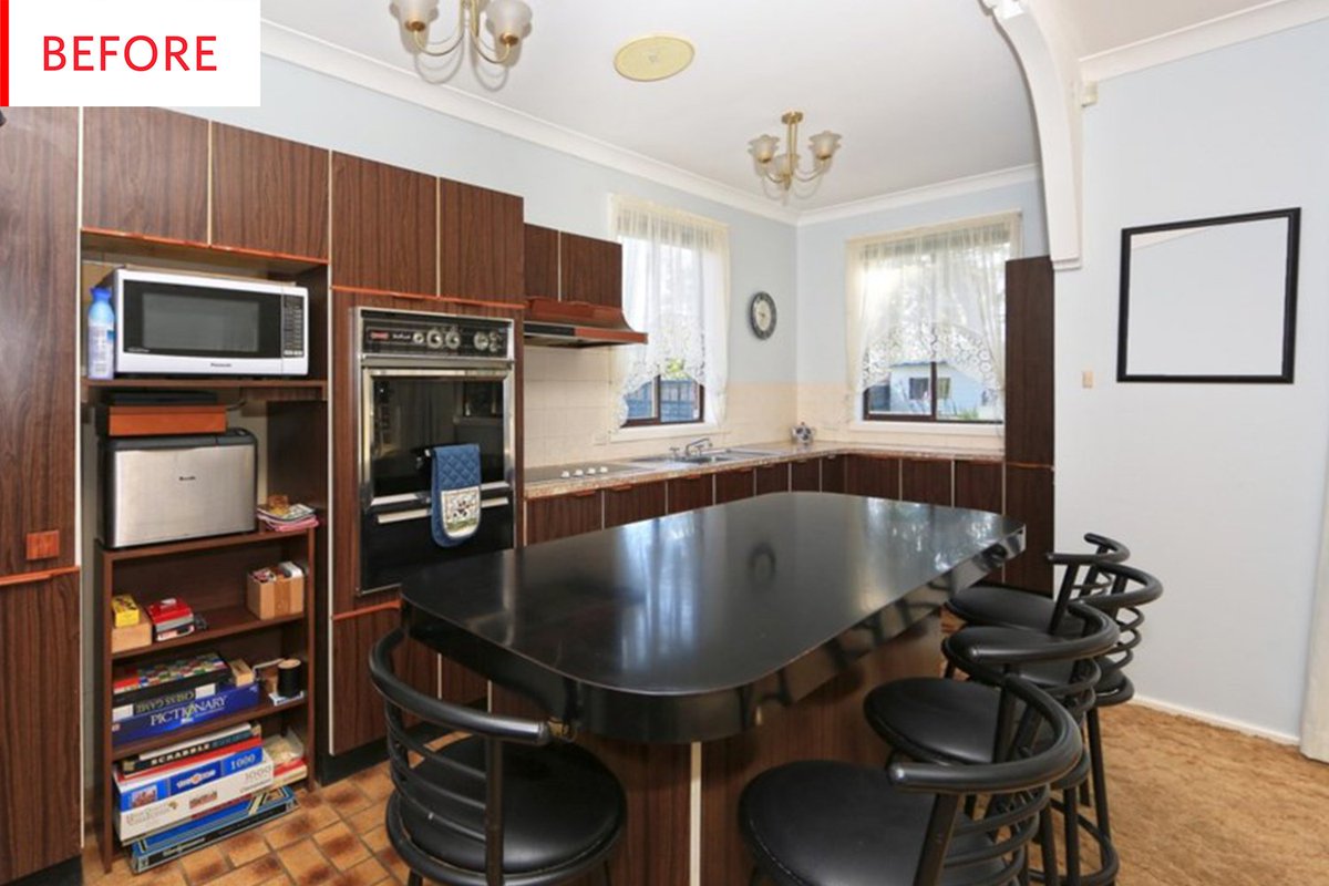 CityScapeOne's tweet image. Before and After: This Kitchen's $5K Budget Even Included Appliances #springreno
bit.ly/2H7JFV7