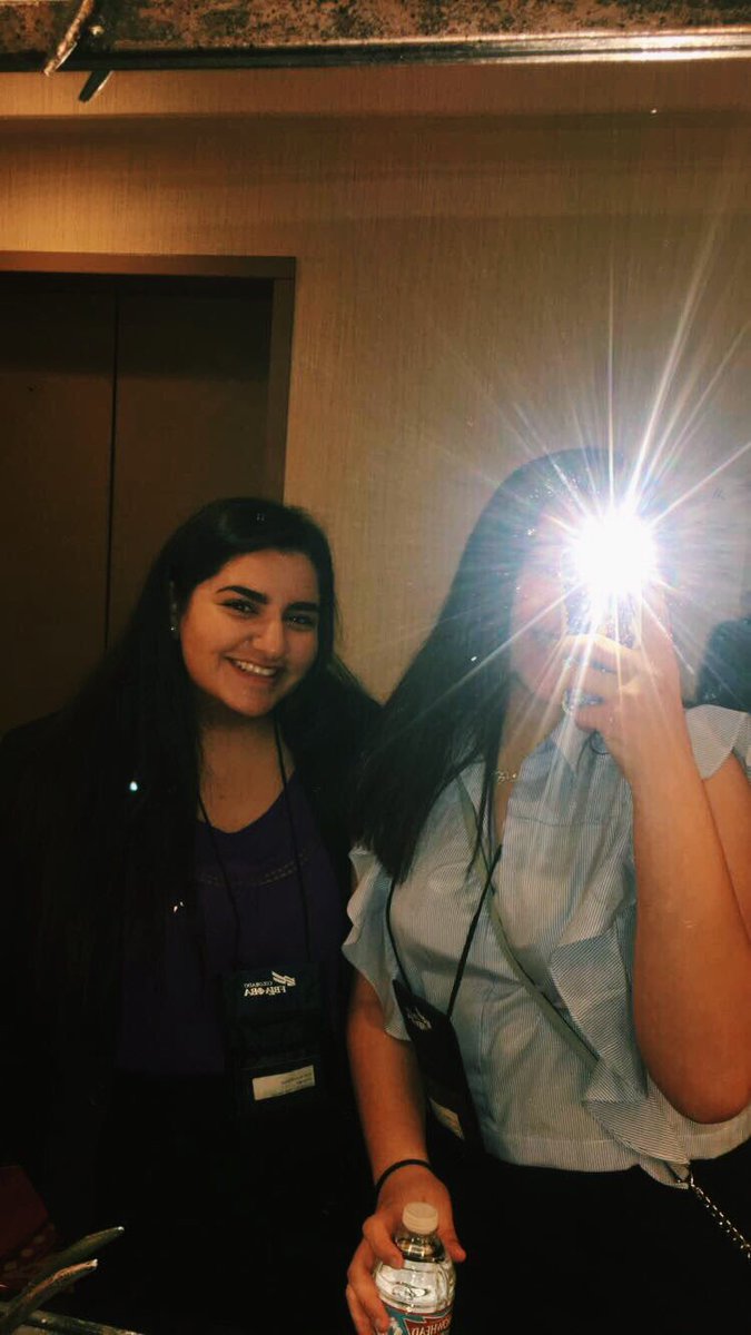 diddys27's tweet photo. Throwback to last years #FBLASLC because there’s 6 DAYS TILL STATE. (And i miss my seniors &amp; last years was so much fun) So excited !!!! #6days #vail https://t.co/Fa2bW1hg1P