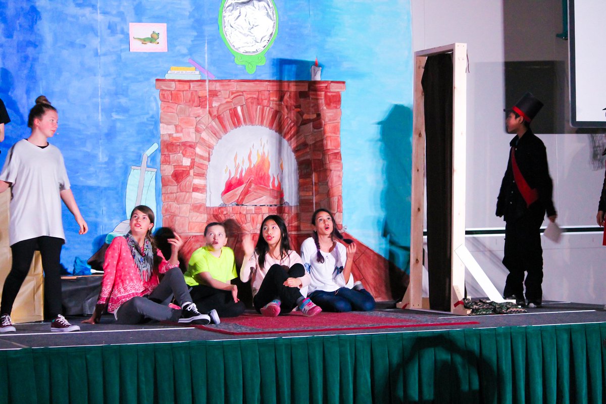 LangleySchools's tweet photo. In celebration of Autism Awareness and Acceptance Month, Dorothy Peacock presented an original play: Cinder-Awesome, and raised money in support of the Canucks Autism Network. https://t.co/oC2Eo9CtjS #Awetism #WAAD2018 https://t.co/2UeQq9yHGq