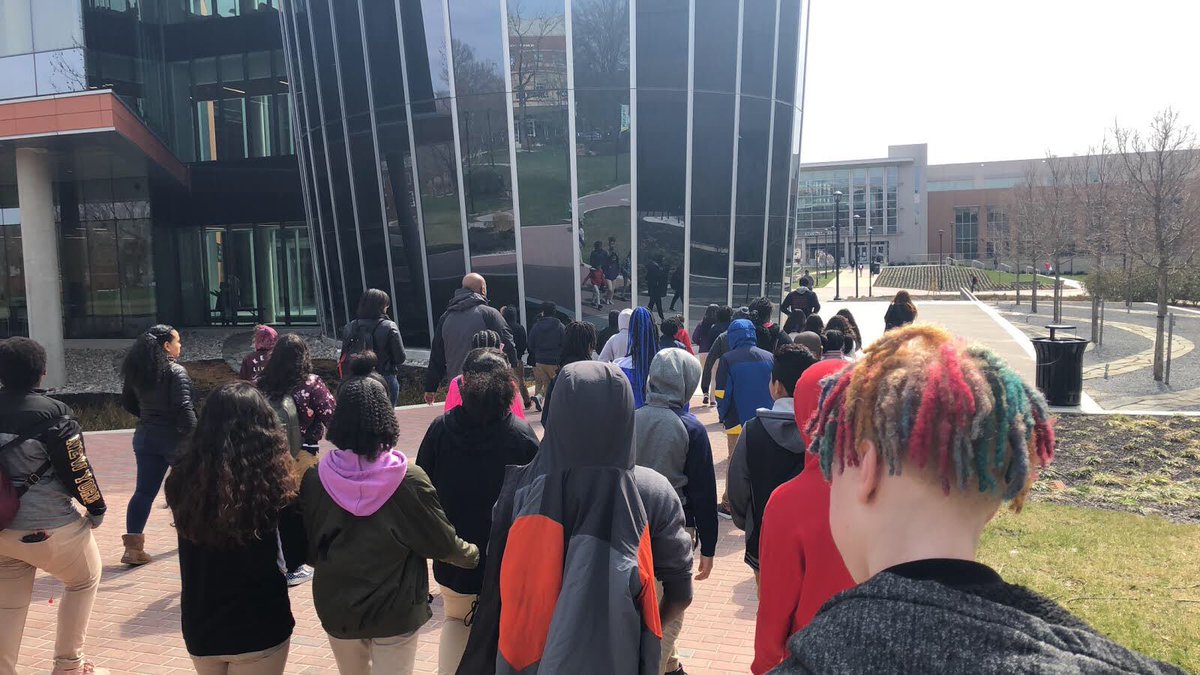 oxonhillmiddle's tweet photo. Our Kings and Queens visiting local colleges and universities! #CollegeTakeover #KingsandQueens @pgcps https://t.co/ZX6lttk8NO