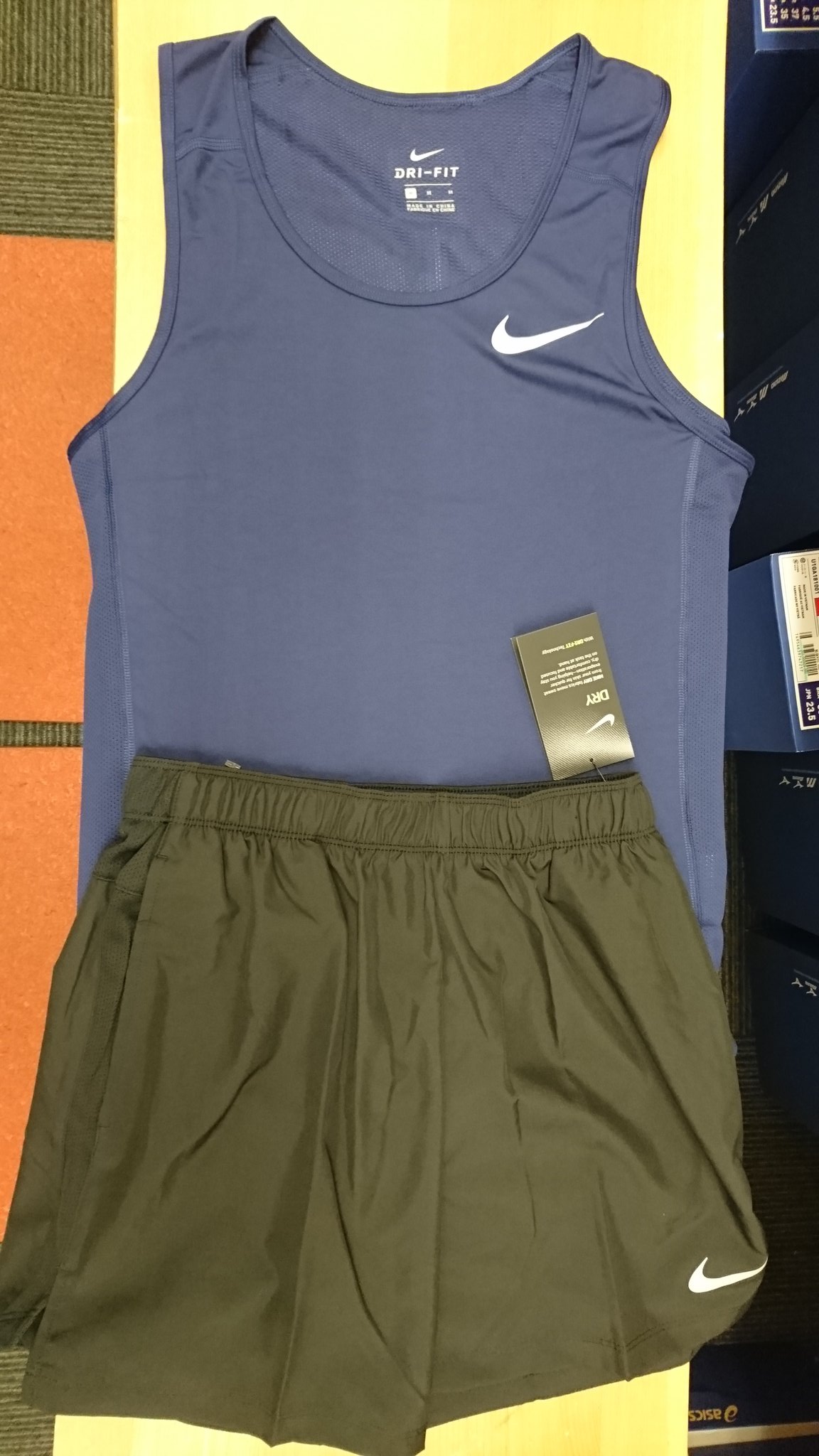 スポジョイ陸 スポーツjoy陸上 Ar Twitter 夏場の合宿やレースにいかがですか Nikeランニングユニフォーム 上下 税込5000円 パンツの長さは2インチと5インチのセットが有ります サイズs Xl各セット1組です お取り置き出来ます もちろん県外の方もok ご連絡 スポジョイ陸 スポーツjoy陸上 Ar Twitter 夏場の合宿やレースにいかがですか Nikeランニングユニフォーム 上下 税込5000円 パンツの長さは2インチと5インチのセットが有ります サイズs Xl各セット1組です お取り置き出来ます もちろん県外の方もok ご連絡