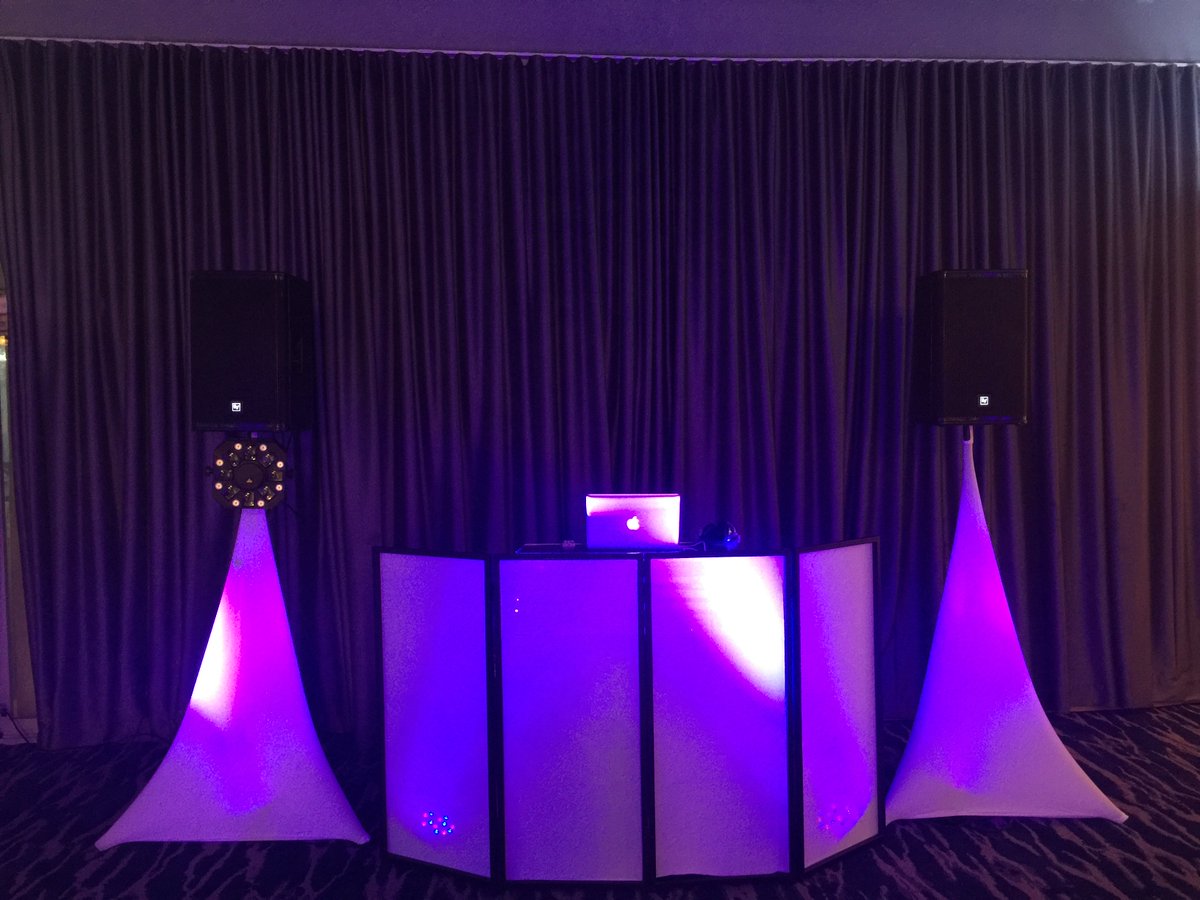 UnlimitedMiami's tweet photo. Pofessional Djs for your event,wedding,quinces 
305-609-6707
15 years of experience ,Special Events In Miami
Party Rental available https://t.co/XM6eqtTZRt