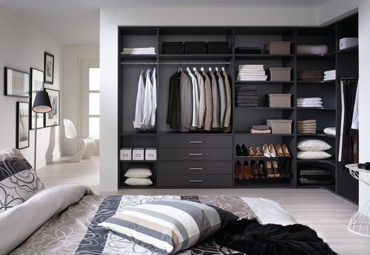 Bijgelovig...? Pas dan op vandaag, het is namelijk vrijdag de 13de en een ongeluk zit in een klein hoekje.