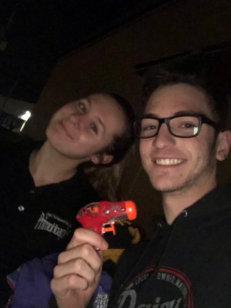 hendyassassin18's tweet photo. jack mac got a kill, rip sara :( https://t.co/iNLl1P8bqJ